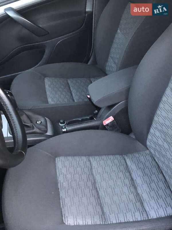 Универсал Skoda Octavia 2012 в Хусте