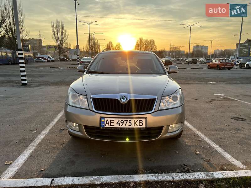 Универсал Skoda Octavia 2012 в Днепре