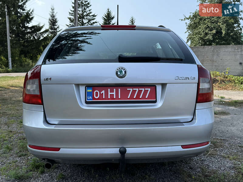 Универсал Skoda Octavia 2013 в Лубнах