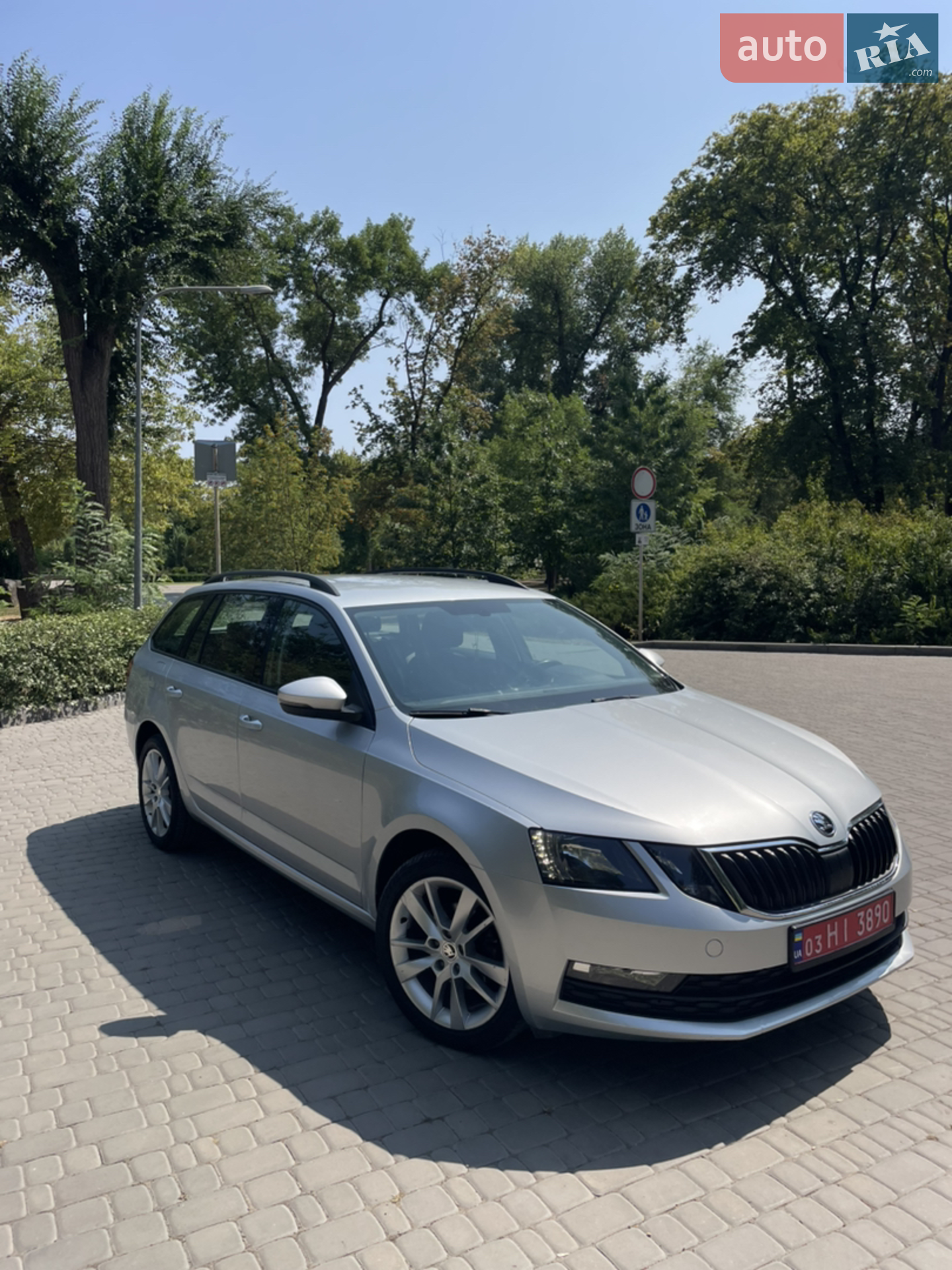 2019 Skoda Octavia - мініатюра 9