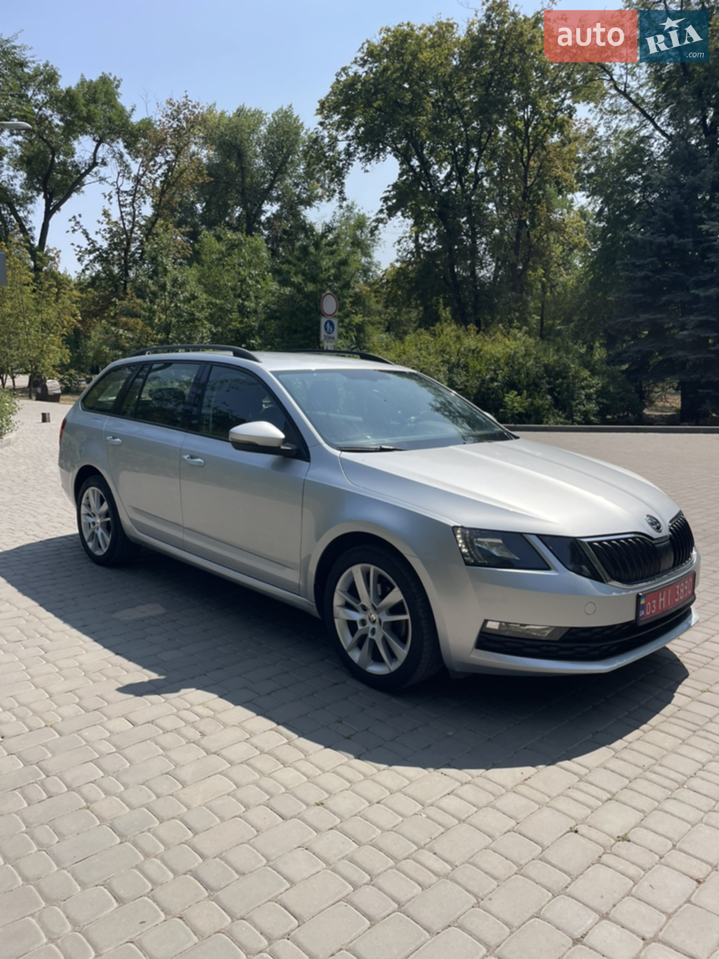 2019 Skoda Octavia - фото 1