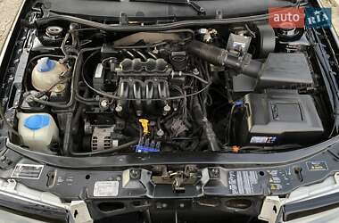 Лифтбек Skoda Octavia 2004 в 