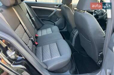 Лифтбек Skoda Octavia 2013 в 