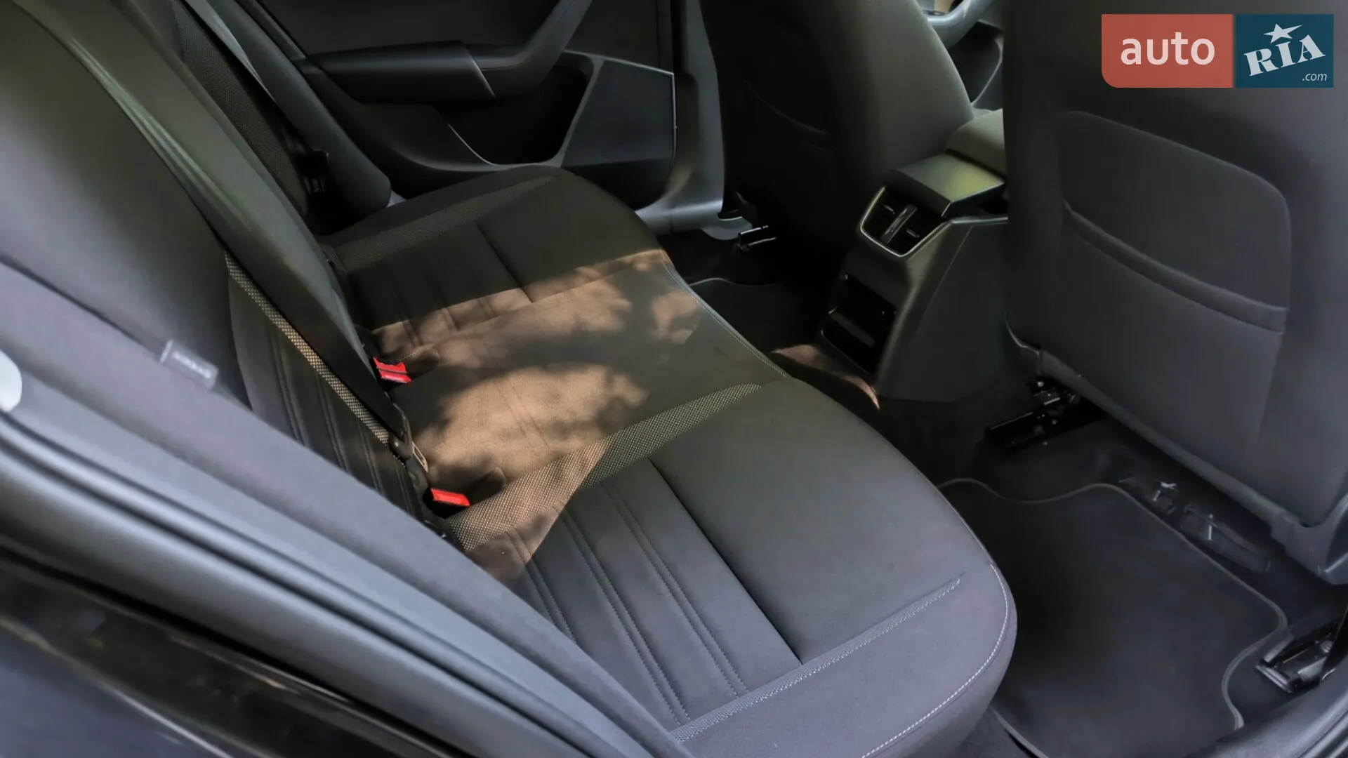 2017 Skoda Octavia - мініатюра 15