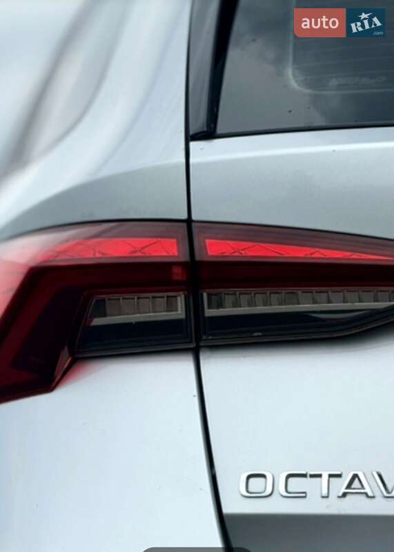 Универсал Skoda Octavia 2021 в Николаеве