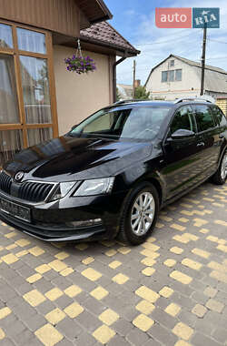 Универсал Skoda Octavia 2019 в Казатине