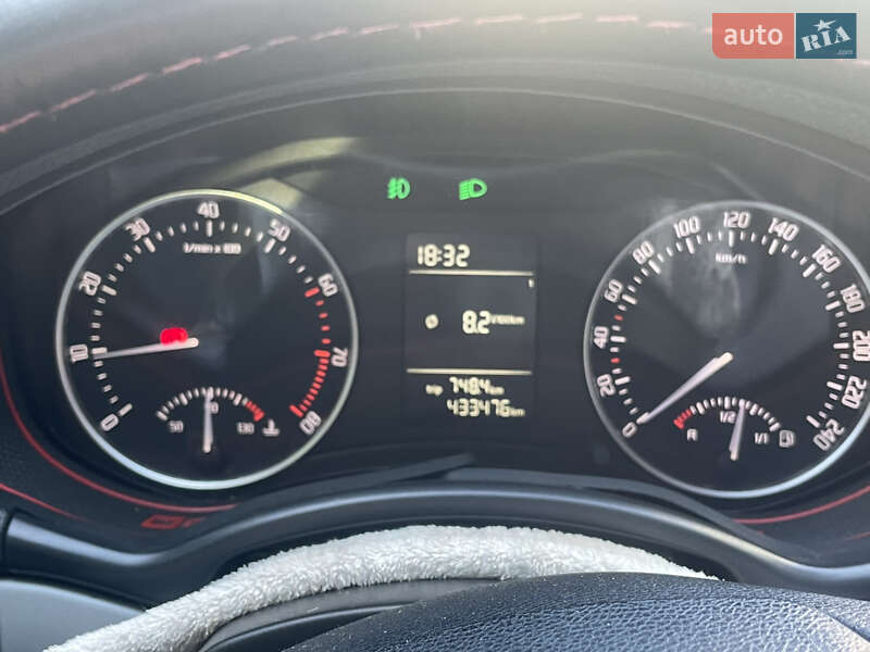 Лифтбек Skoda Octavia 2011 в Киеве