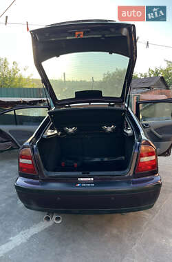 Лифтбек Skoda Octavia 1999 в 