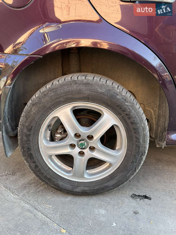 Лифтбек Skoda Octavia 1999 в Запорожье