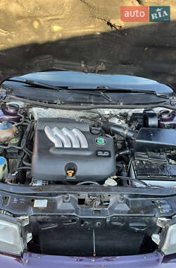 Лифтбек Skoda Octavia 1999 в 
