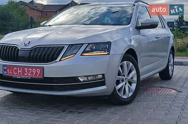 Универсал Skoda Octavia 2017 в Стрые