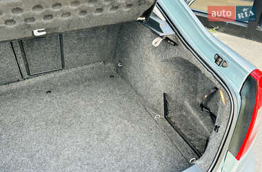 Лифтбек Skoda Octavia 2009 в 