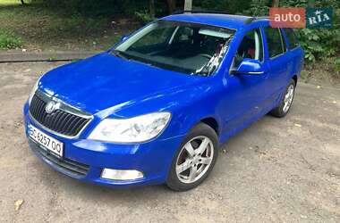 Универсал Skoda Octavia 2009 в Львове