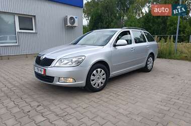 Універсал Skoda Octavia 2009 в Луцьку