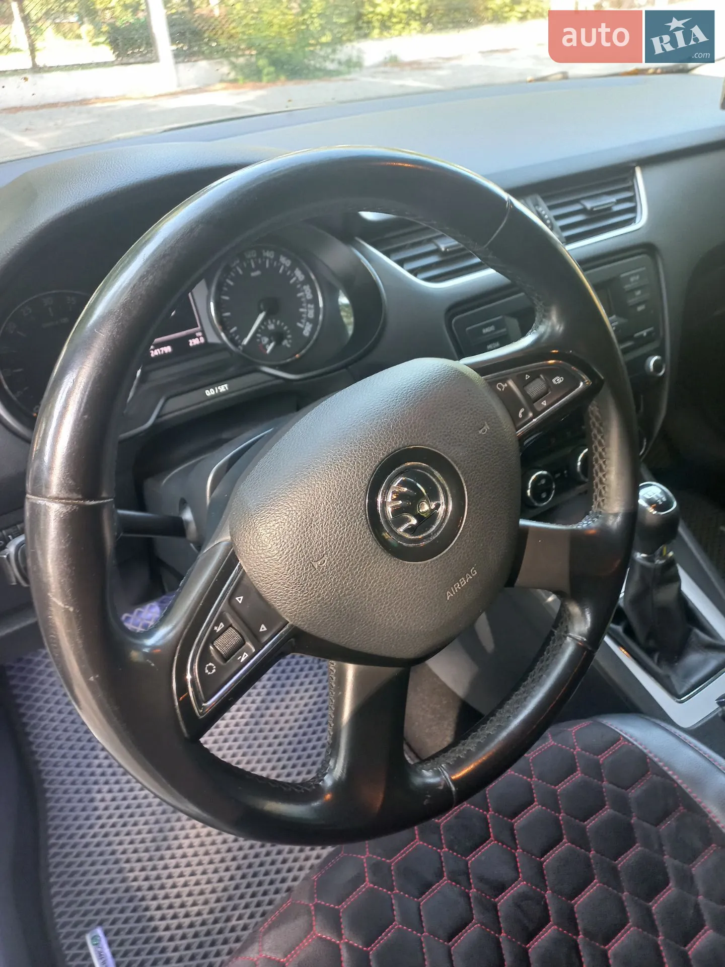 2014 Skoda Octavia - мініатюра 15