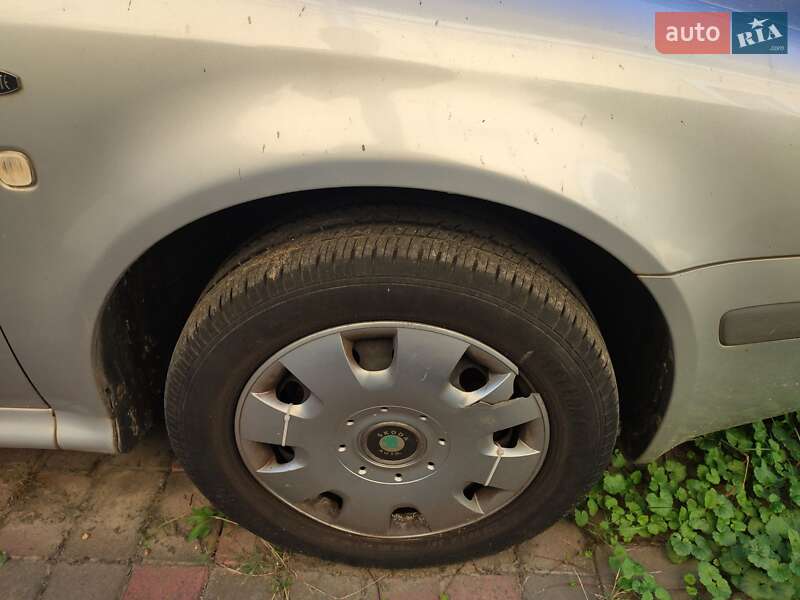 Универсал Skoda Octavia 2001 в Киеве