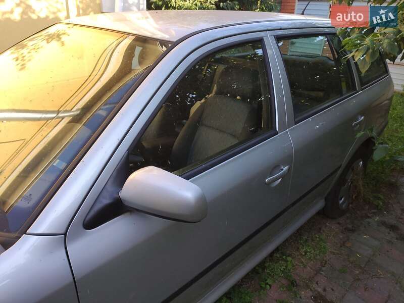 Универсал Skoda Octavia 2001 в Киеве