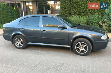 Лифтбек Skoda Octavia 2008 в Киеве
