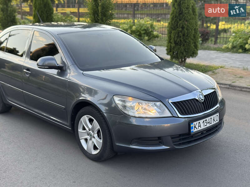 Лифтбек Skoda Octavia 2012 в Киеве