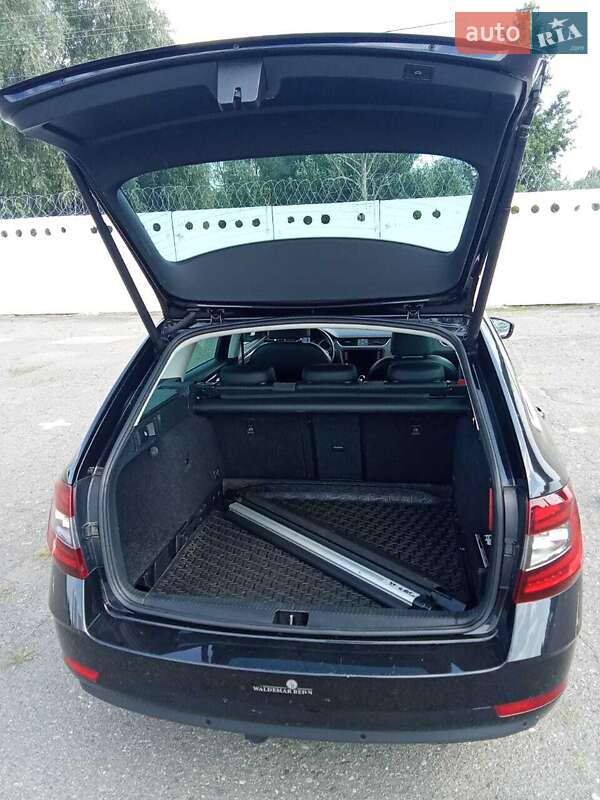 Универсал Skoda Octavia 2018 в Чернигове