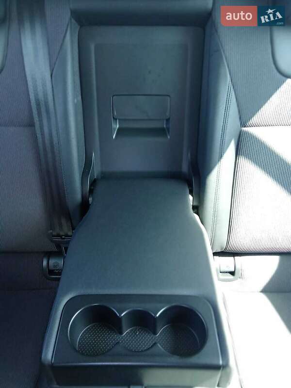 Универсал Skoda Octavia 2018 в Чернигове