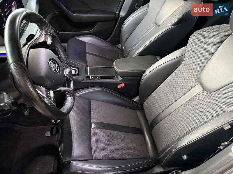 Универсал Skoda Octavia 2022 в Киеве