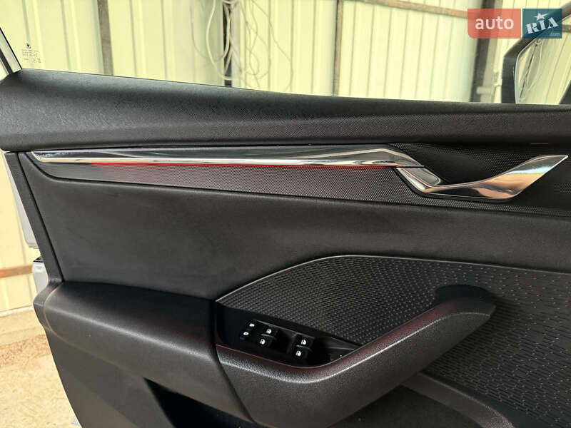 Универсал Skoda Octavia 2022 в Киеве