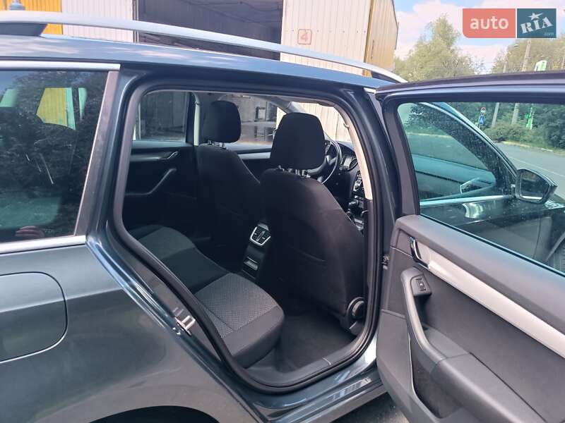 Универсал Skoda Octavia 2014 в Хмельницком