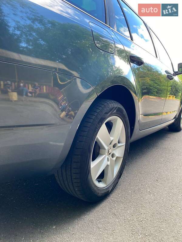 Универсал Skoda Octavia 2014 в Хмельницком