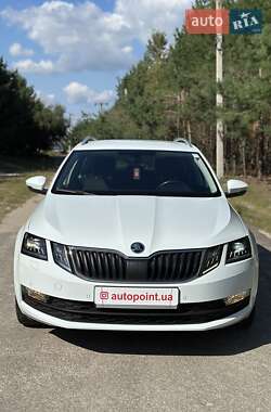 Універсал Skoda Octavia 2017 в Білогородці