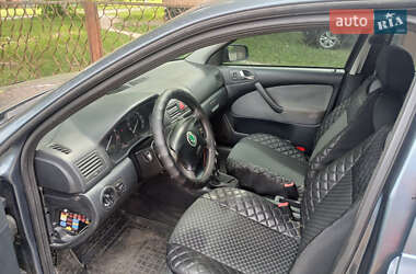 Лифтбек Skoda Octavia 2006 в 
