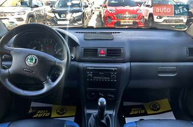 Лифтбек Skoda Octavia 2004 в 