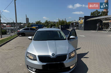 Лифтбек Skoda Octavia 2013 в Черновцах