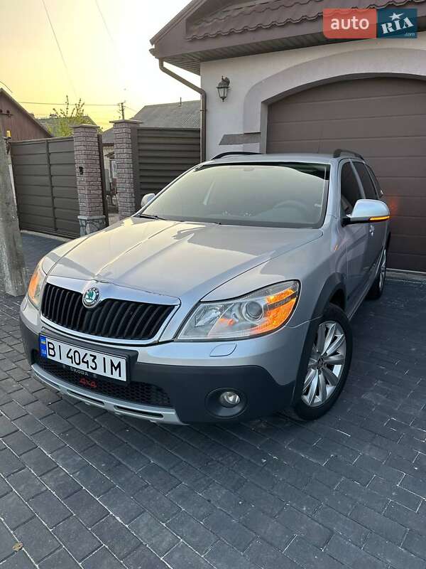 Универсал Skoda Octavia 2012 в Глобине