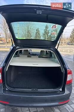 Универсал Skoda Octavia 2010 в 