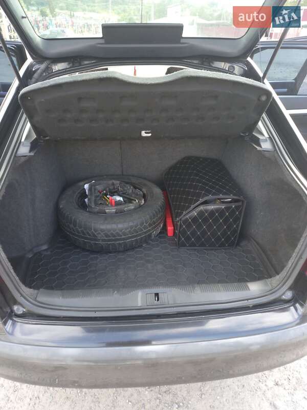 Лифтбек Skoda Octavia 2007 в Николаеве