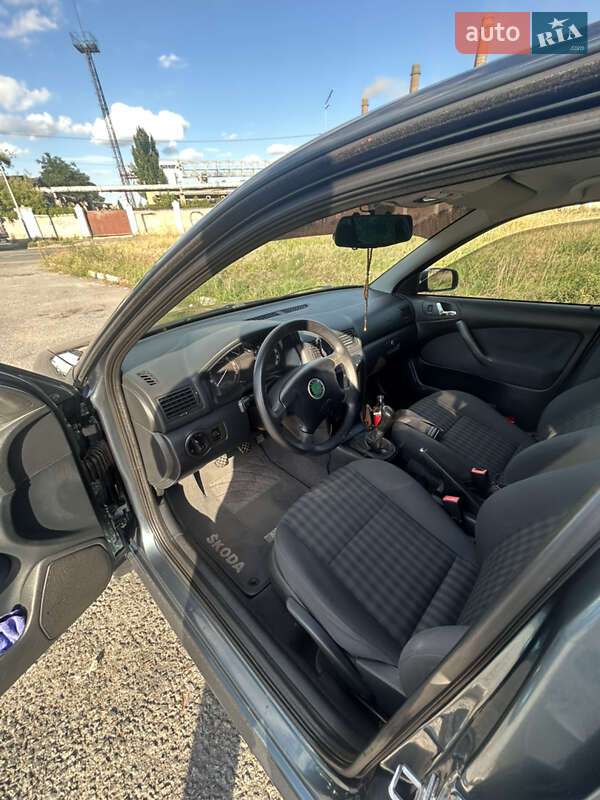 Лифтбек Skoda Octavia 2004 в Киеве фото 9 Лифтбек Skoda Octavia 2004 в Киеве