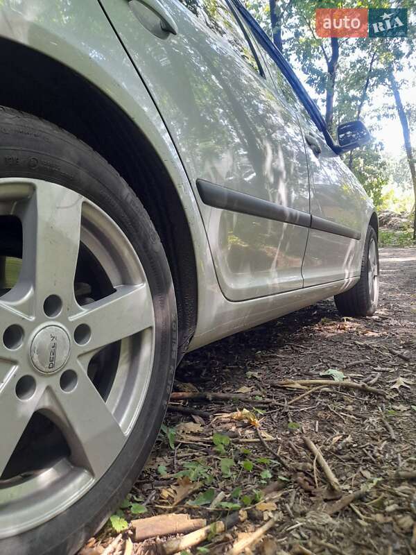 Универсал Skoda Octavia 2005 в Сумах