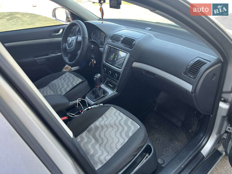 Лифтбек Skoda Octavia 2012 в Львове