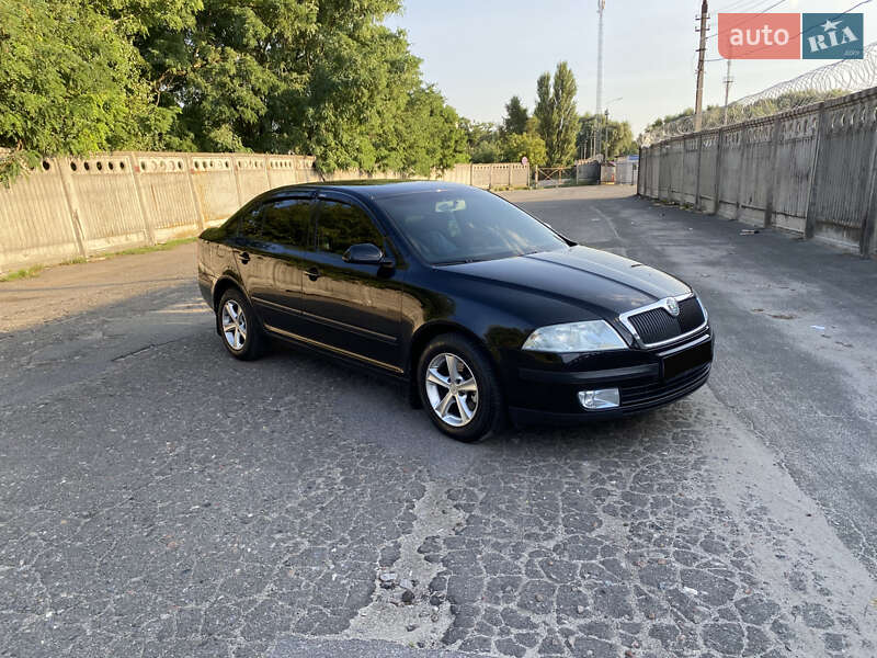 Лифтбек Skoda Octavia 2005 в Киеве