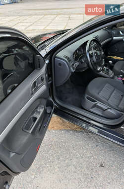 Лифтбек Skoda Octavia 2009 в 