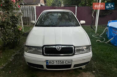 Ліфтбек Skoda Octavia 2002 в Ужгороді