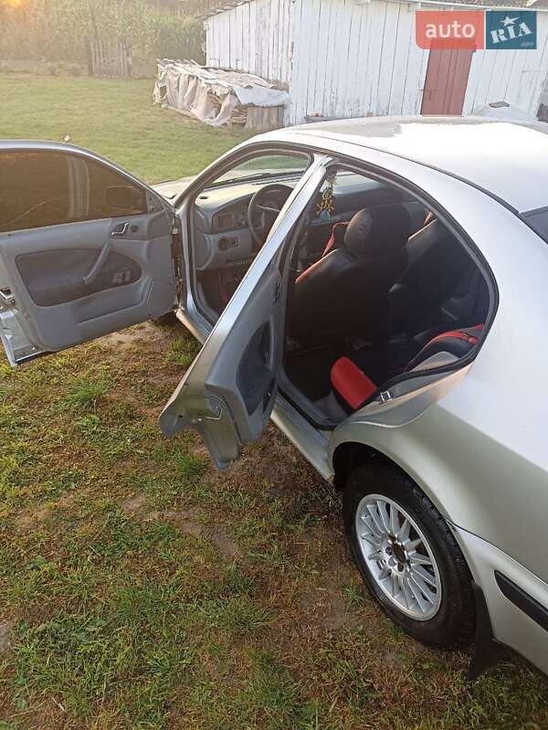 Лифтбек Skoda Octavia 1998 в Рожище