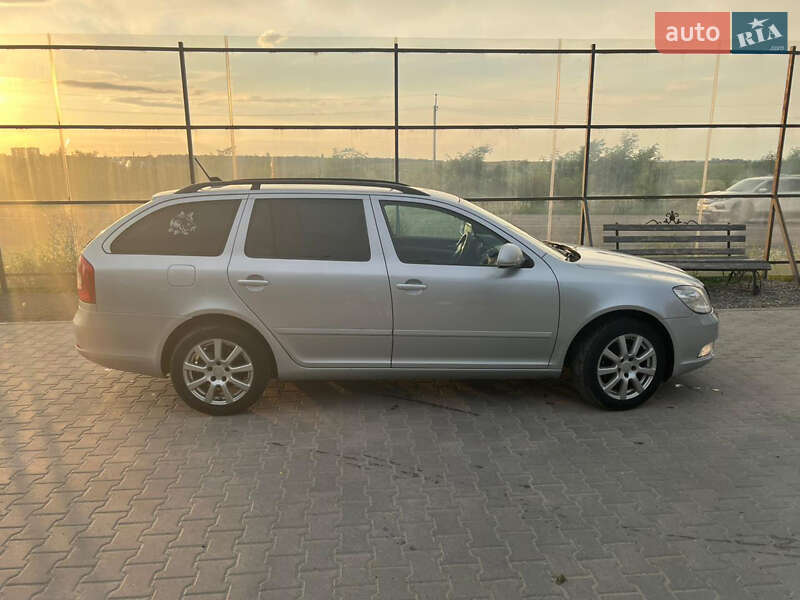 Универсал Skoda Octavia 2011 в Тернополе