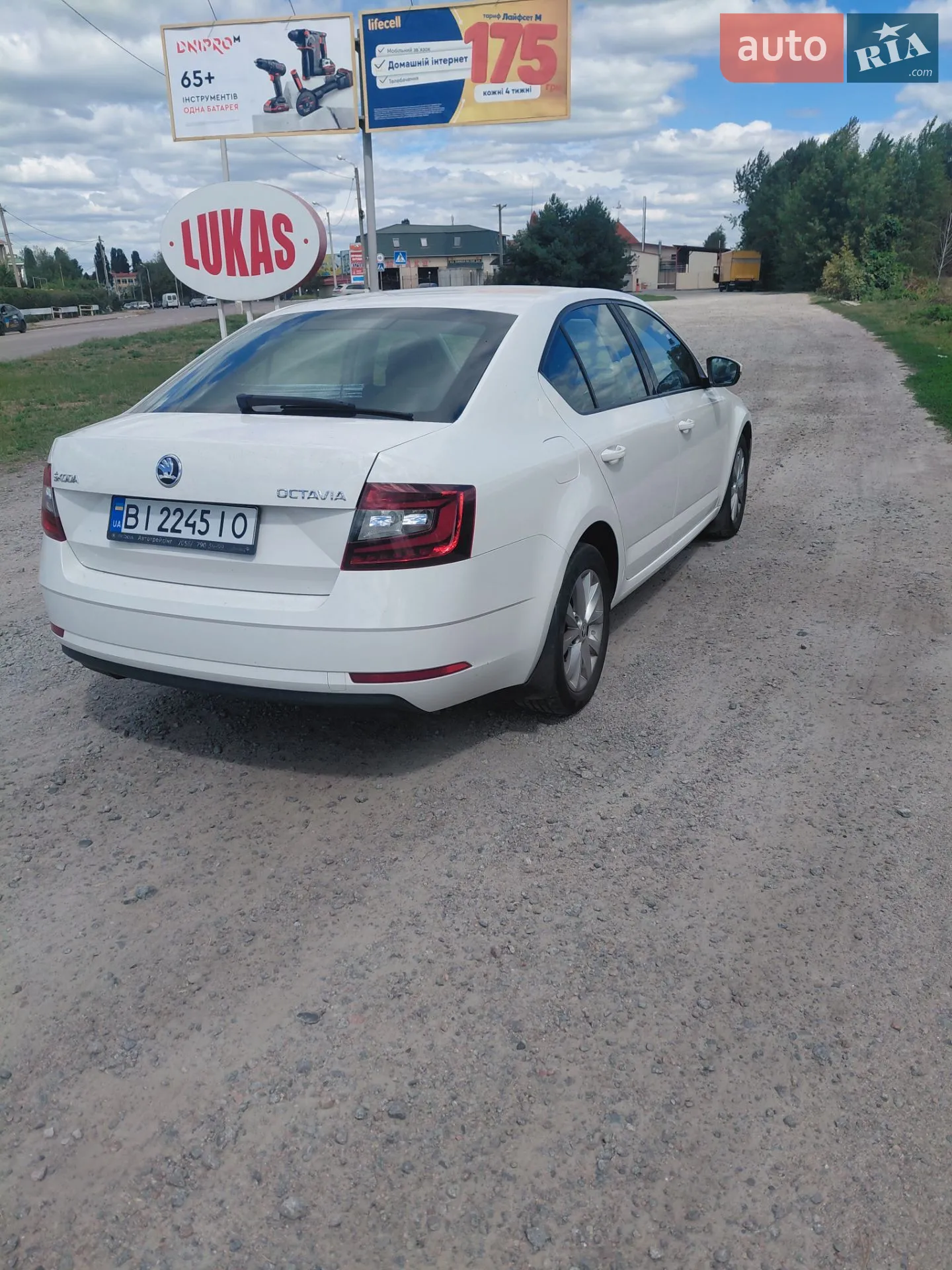 2017 Skoda Octavia - мініатюра 2