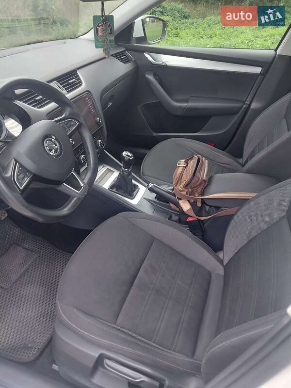 Лифтбек Skoda Octavia 2017 в Кременчуге