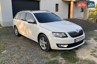 Универсал Skoda Octavia 2014 в Луцке