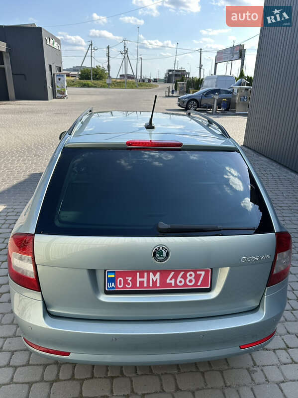 Универсал Skoda Octavia 2010 в Львове фото 10 Универсал Skoda Octavia 2010 в Львове