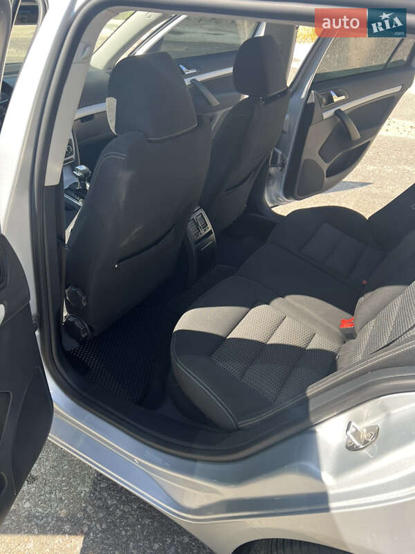 Универсал Skoda Octavia 2009 в Броварах