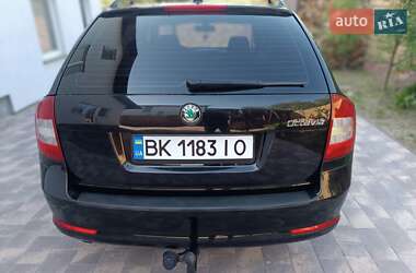 Универсал Skoda Octavia 2011 в 
